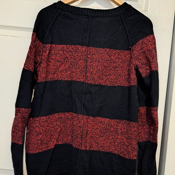 GAP Navy and Heathered Red Sweater - Picture 5 of 6